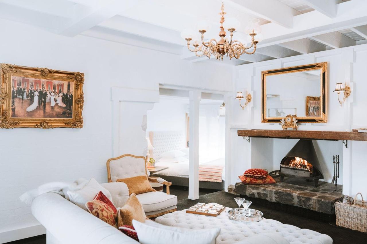 A Loft In The Mill Boutique Accommodation Olinda Esterno foto