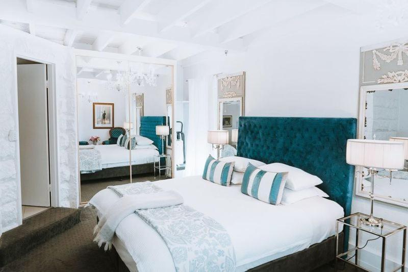 A Loft In The Mill Boutique Accommodation Olinda Esterno foto