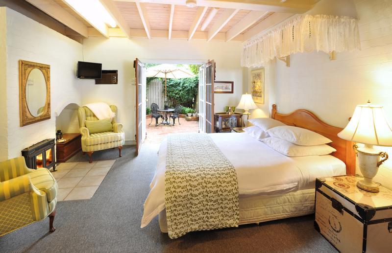 A Loft In The Mill Boutique Accommodation Olinda Esterno foto